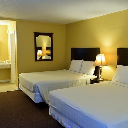 Red Carpet Inn Battleboro Esterno foto
