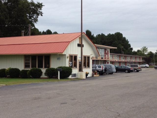 Red Carpet Inn Battleboro Esterno foto