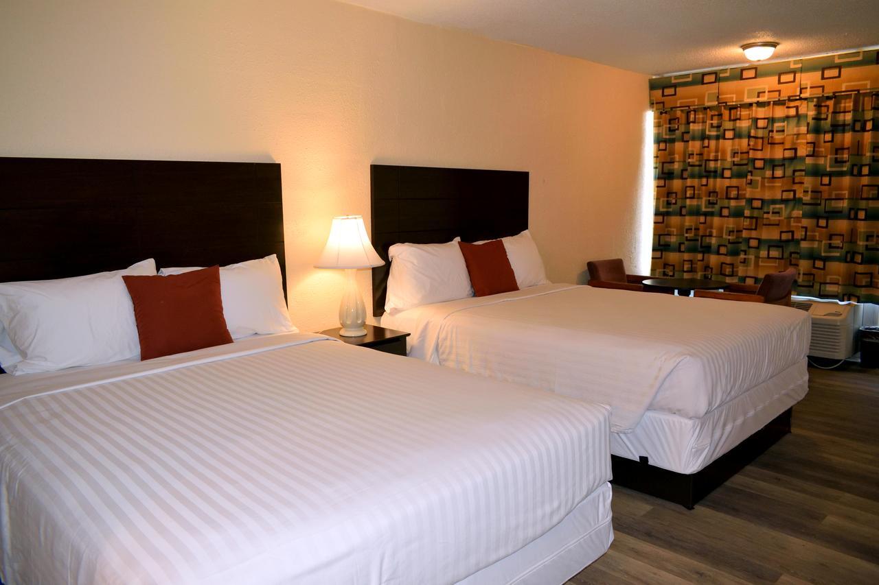 Red Carpet Inn Battleboro Esterno foto